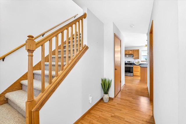 7829 Copper Leaf Trail, Madison, WI 53719