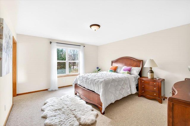 7829 Copper Leaf Trail, Madison, WI 53719