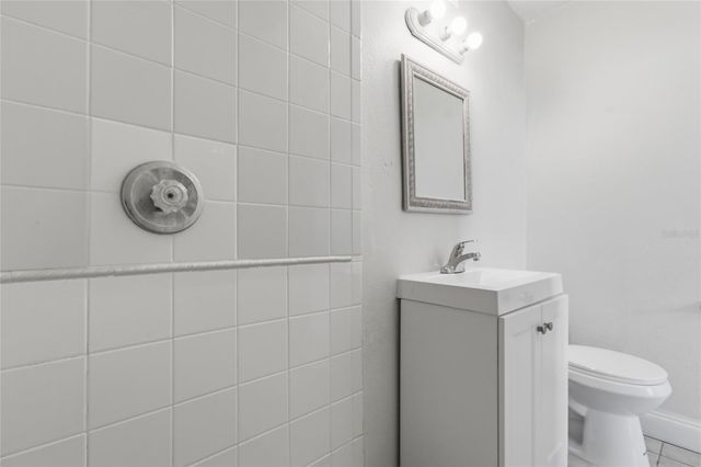 4409 W PARIS STREET, Tampa, FL 33614