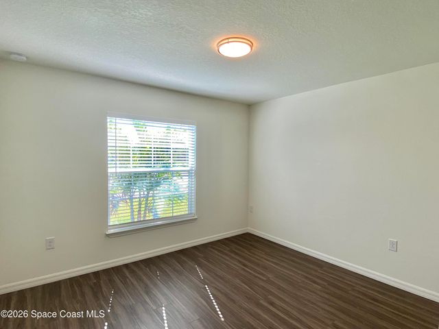 1210 Dania Circle NE, Palm Bay, FL 32905