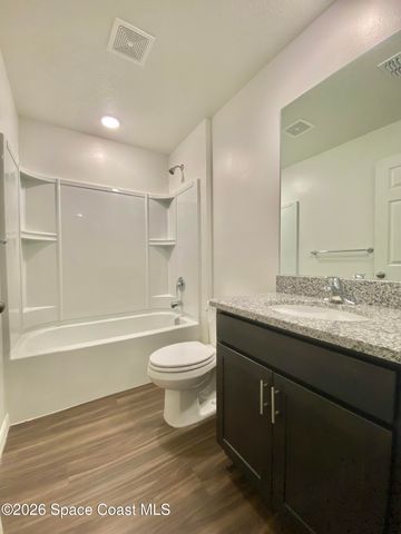 1210 Dania Circle NE, Palm Bay, FL 32905