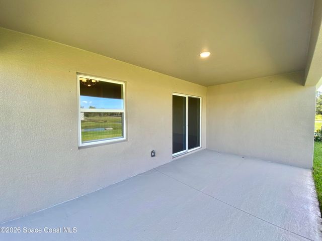 1210 Dania Circle NE, Palm Bay, FL 32905