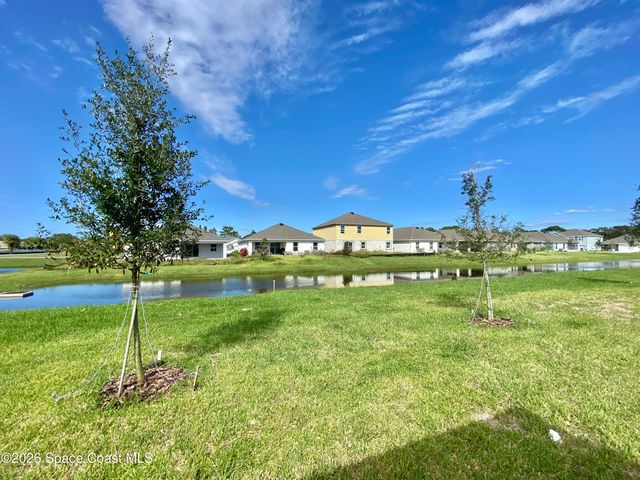 1210 Dania Circle NE, Palm Bay, FL 32905