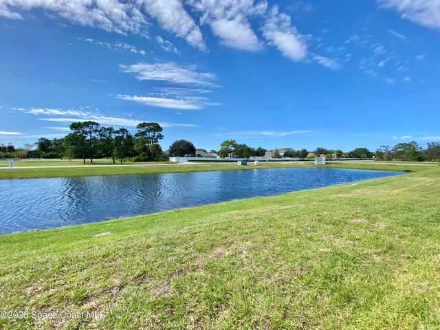 1210 Dania Circle NE, Palm Bay, FL 32905