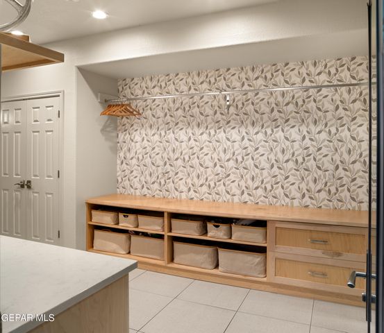 813 Rosinante Road, El Paso, TX 79922