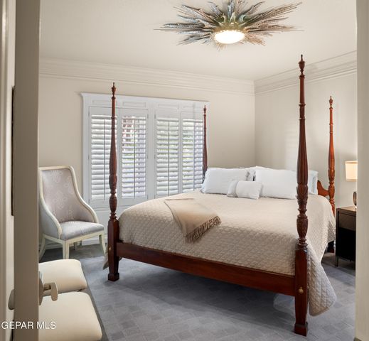 813 Rosinante Road, El Paso, TX 79922