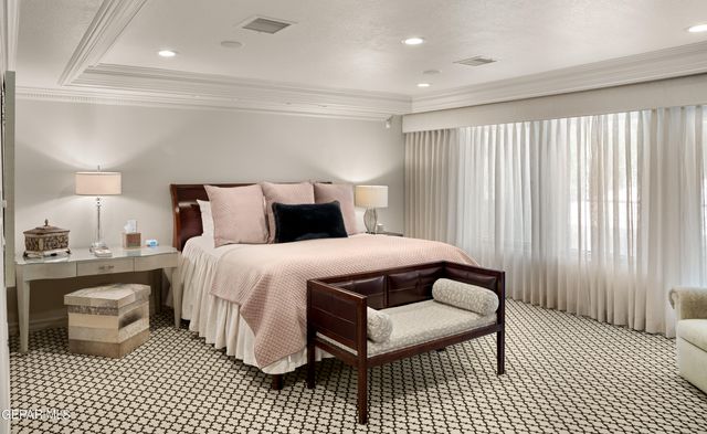 813 Rosinante Road, El Paso, TX 79922