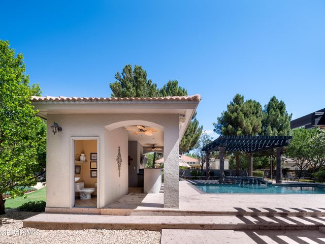 813 Rosinante Road, El Paso, TX 79922