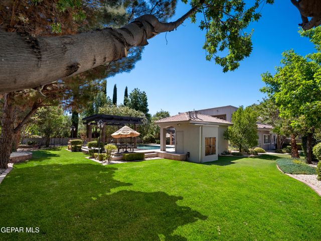 813 Rosinante Road, El Paso, TX 79922