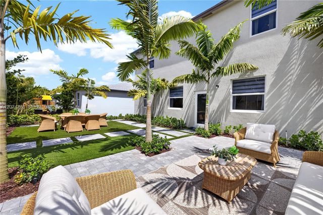 19583 SW 337 Terrace, Miami, FL 33034