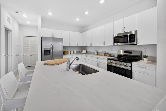 19583 SW 337 Terrace, Miami, FL 33034