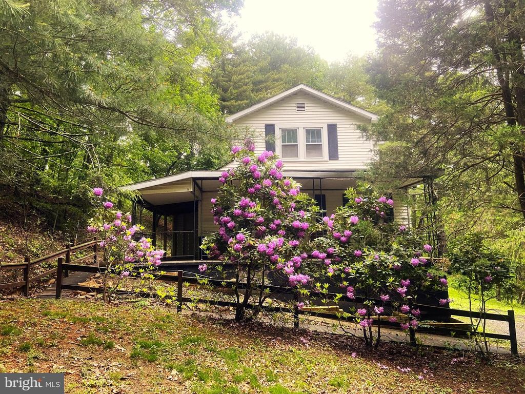 12401 AMHERST AVENUE, Cumberland, MD 21502