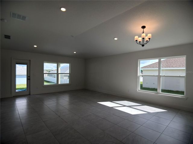 4484 NE 31ST PLACE, Ocala, FL 34470