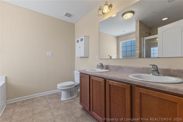 336 W Parkton Tobemory Road, Parkton, NC 28371