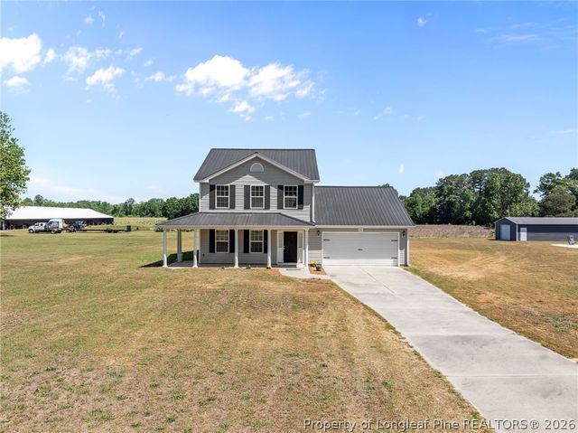 336 W Parkton Tobemory Road, Parkton, NC 28371