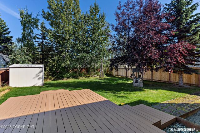 7439 Randamar Street, Anchorage, AK 99507