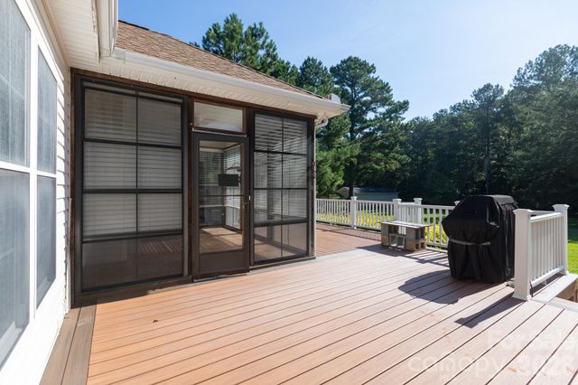 2818 Baird Road 7, Clover, SC 29710