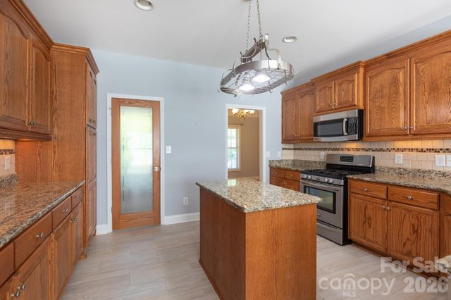 2818 Baird Road 7, Clover, SC 29710