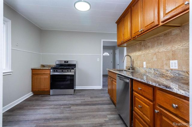 11319 Studebaker Avenue, Warren, MI 48089