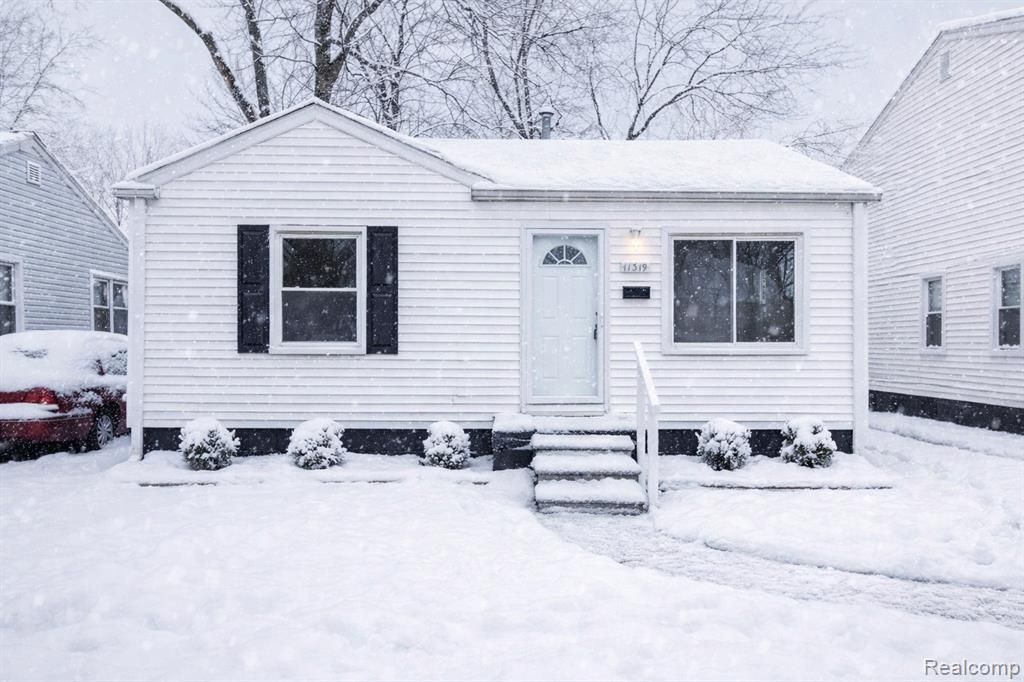 11319 Studebaker Avenue, Warren, MI 48089