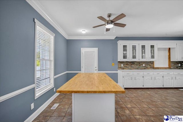 1032 State Road S-21-488, Coward, SC 29530