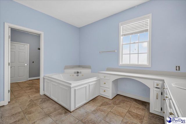 1032 State Road S-21-488, Coward, SC 29530