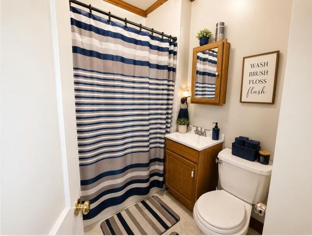 913 170th Street, Hammond, IN 46324