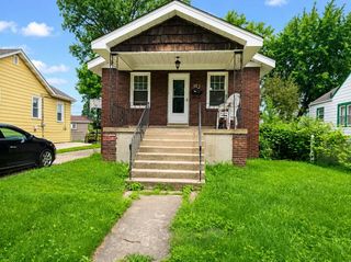 913 170th Street, Hammond, IN 46324