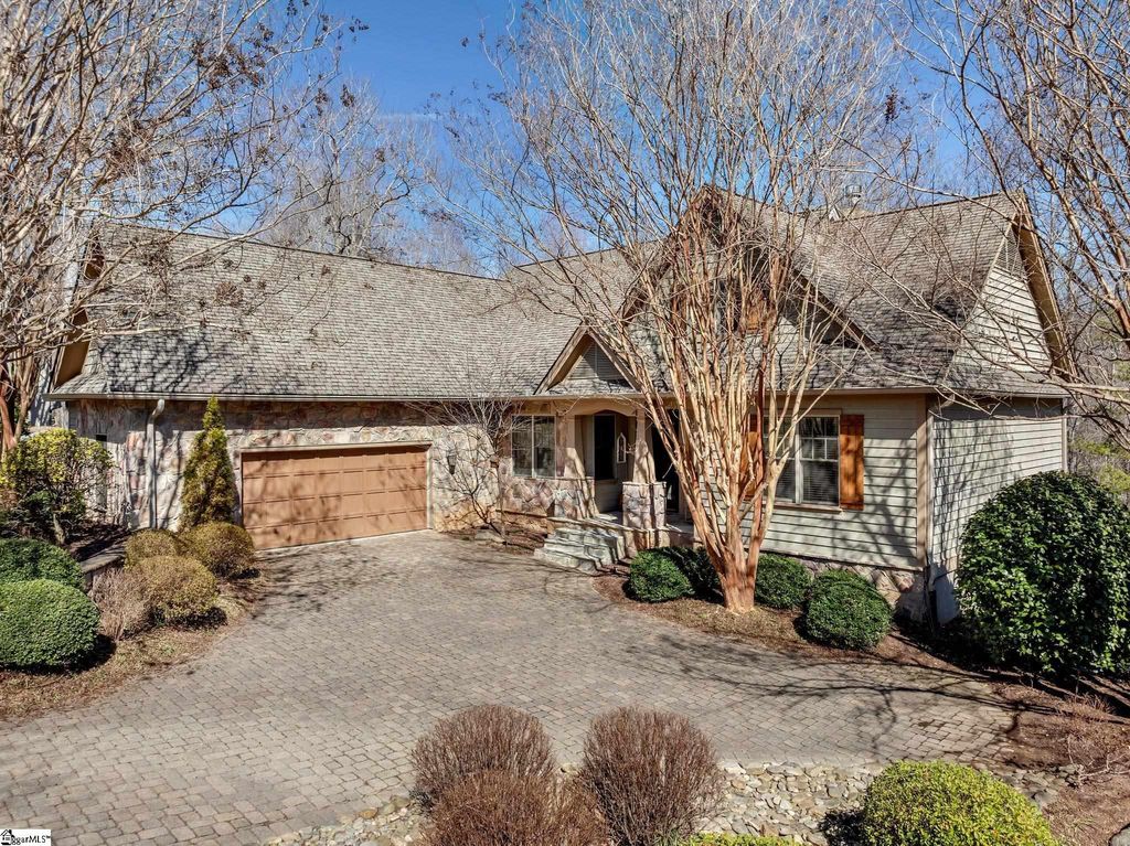 113 Courtside Trail, Travelers Rest, SC 29690