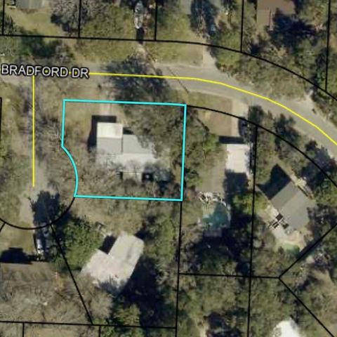 706 Bradford Drive, Fort Walton Beach, FL 32547