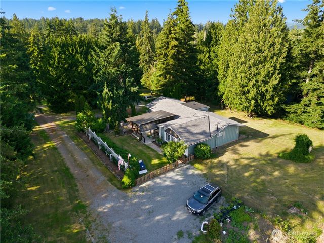415 118th Avenue E, Puyallup, WA 98372