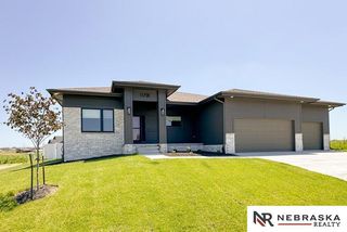 11701 S 119th Avenue, Papillion, NE 68046