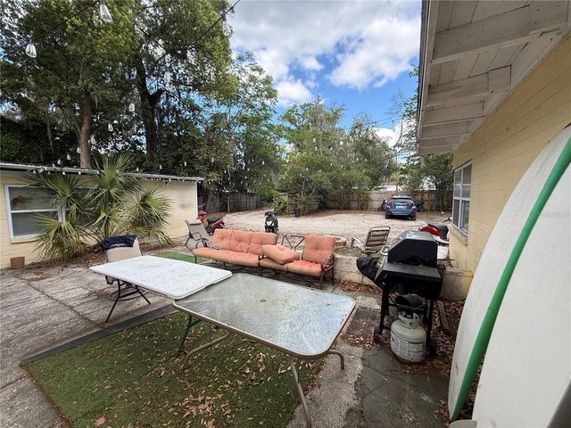 609 NW 19TH STREET, Gainesville, FL 32603