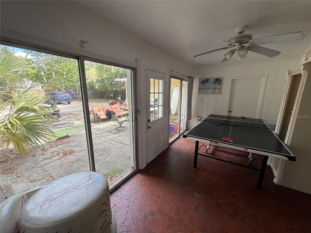 609 NW 19TH STREET, Gainesville, FL 32603