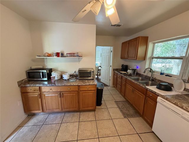 609 NW 19TH STREET, Gainesville, FL 32603