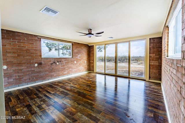 1807 E Kimsey Road, Willcox, AZ 85643