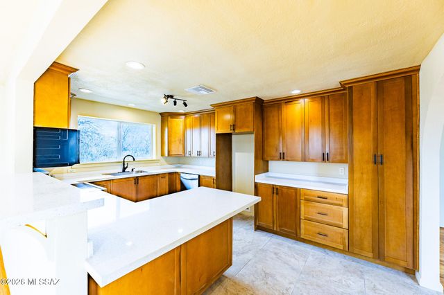 1807 E Kimsey Road, Willcox, AZ 85643