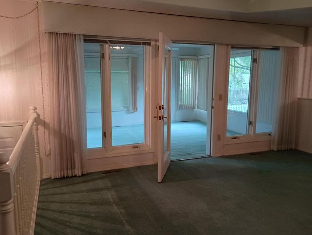 1264 E Lafayette Court E, Springfield, MO 65804