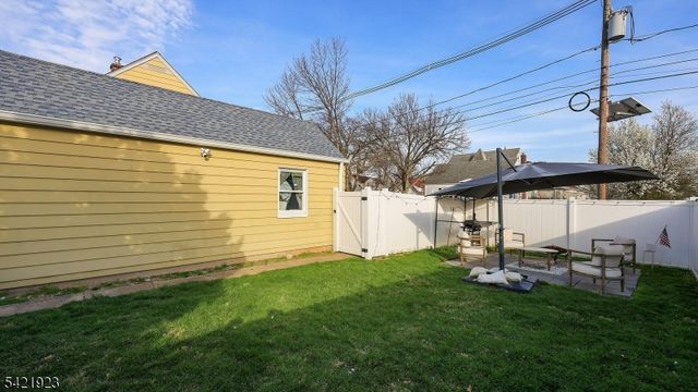 353 E Grant Ave, Roselle Park Boro, NJ 07204