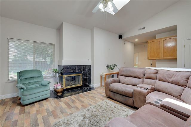1672 Jamie Dr, Yuba City, CA 95993