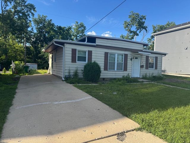28 W Willow Street, Lombard, IL 60148