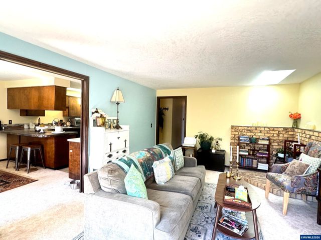534 SE Hathaway Pl, Corvallis, OR 97333