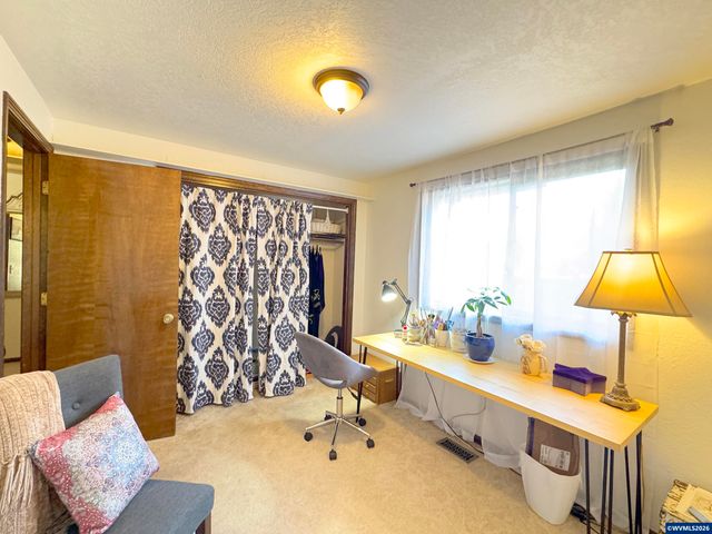 534 SE Hathaway Pl, Corvallis, OR 97333