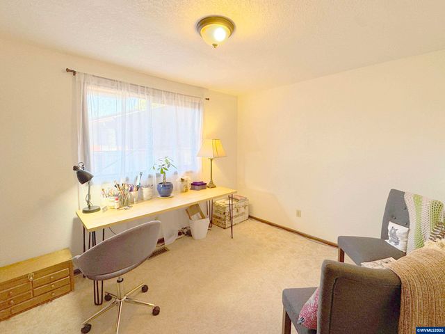 534 SE Hathaway Pl, Corvallis, OR 97333