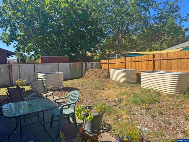 534 SE Hathaway Pl, Corvallis, OR 97333