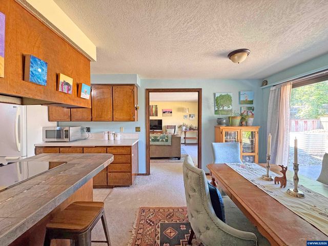 534 SE Hathaway Pl, Corvallis, OR 97333