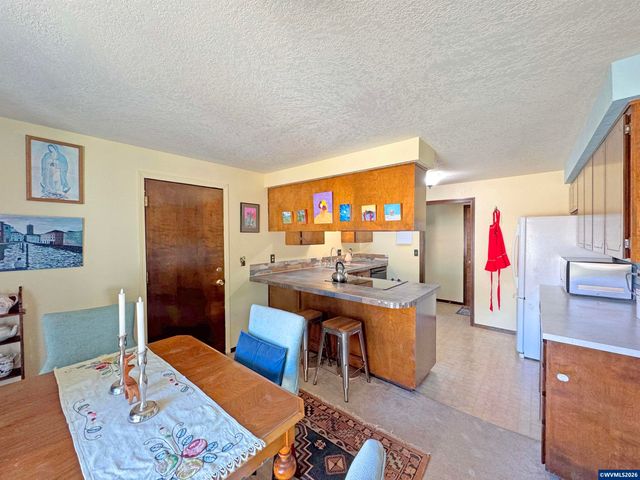 534 SE Hathaway Pl, Corvallis, OR 97333