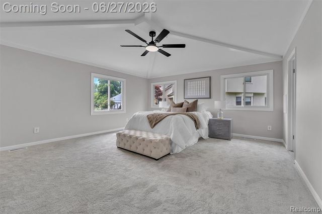5310 Pond Bluff Drive, West Bloomfield, MI 48323