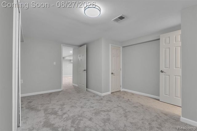 5310 Pond Bluff Drive, West Bloomfield, MI 48323