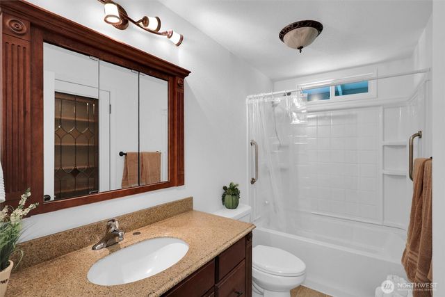 3015 282nd Street E, Spanaway, WA 98387